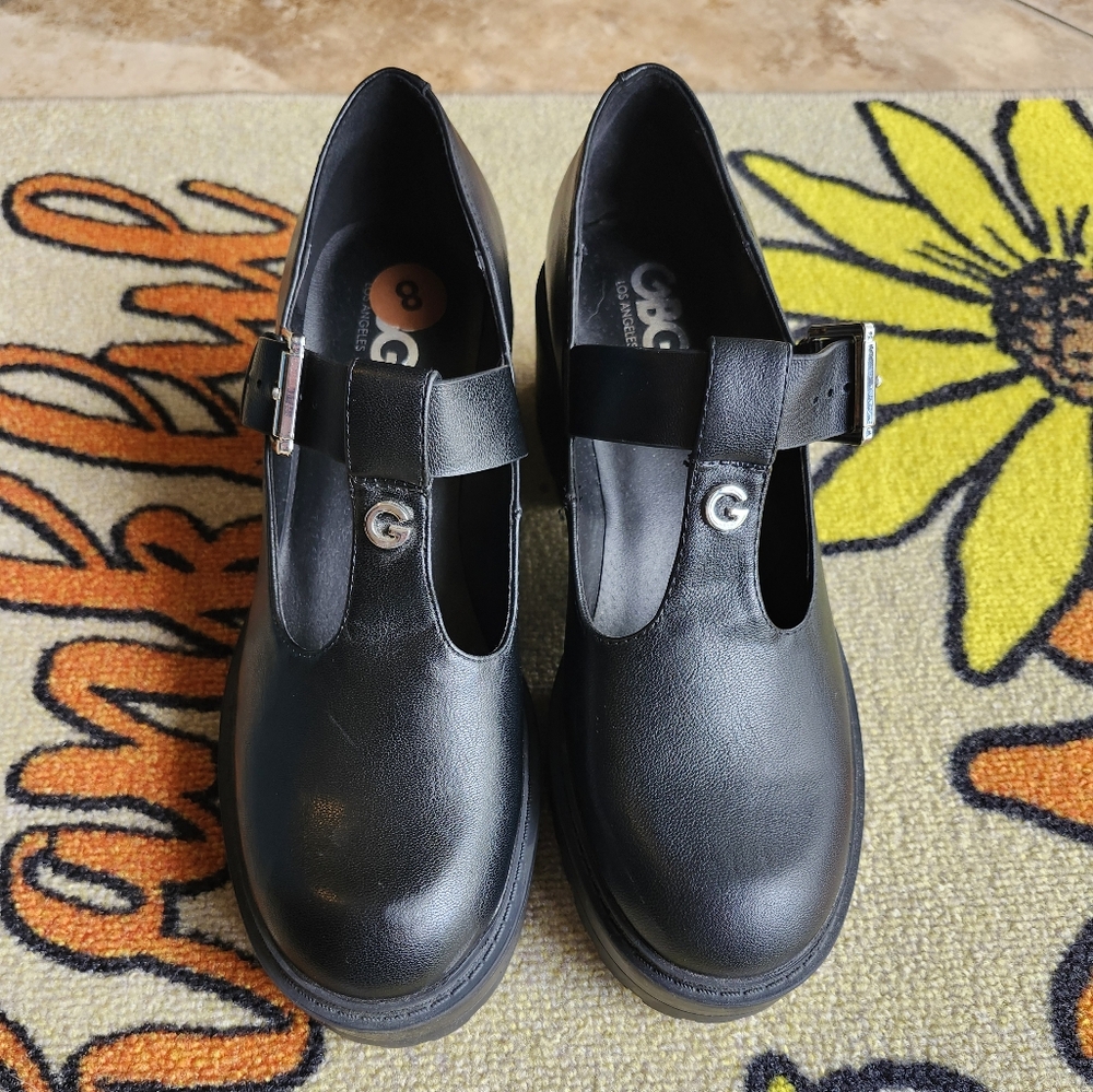 Ladies Black Shoes